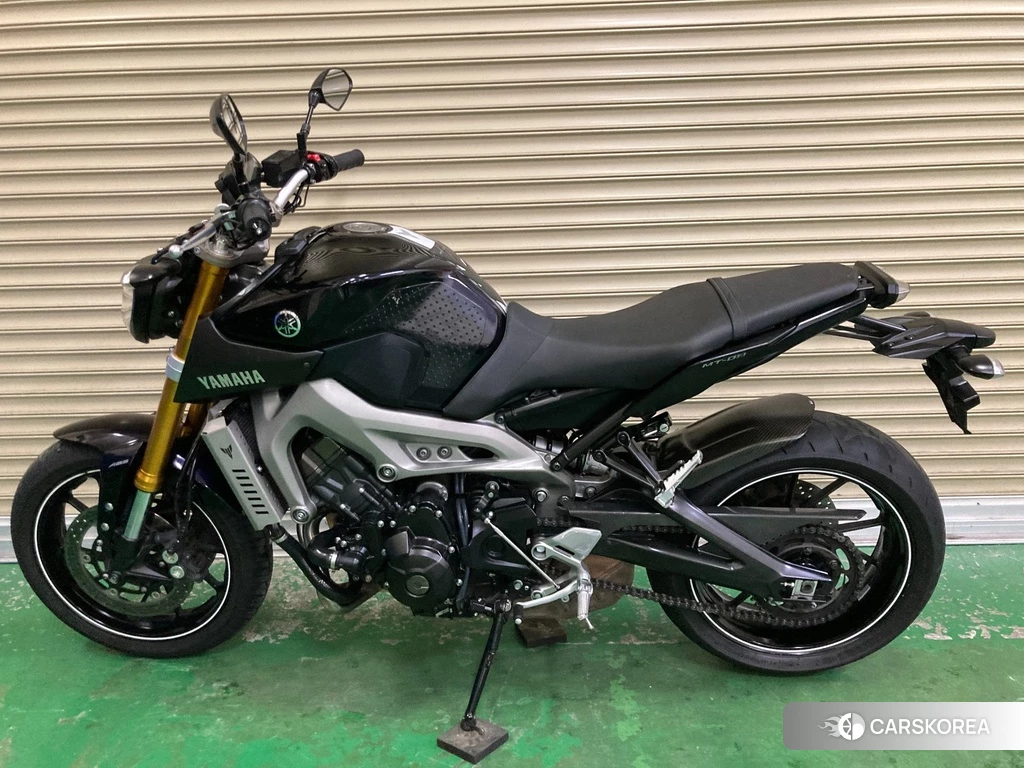 Проданный Yamaha MT-09 ABS 2015 из Японии