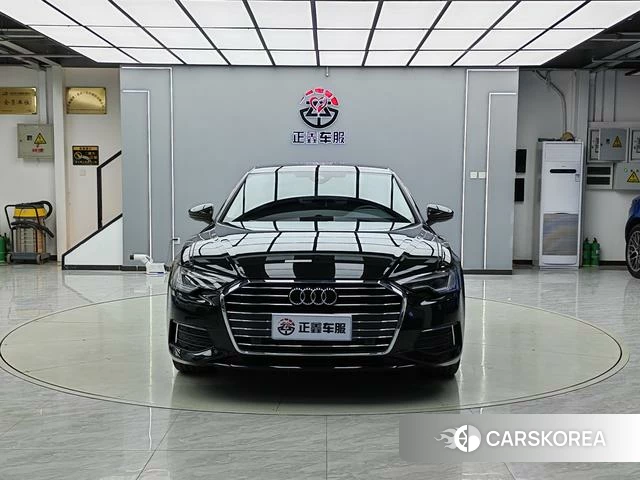 Audi A6L id 4259469 из Китая 8