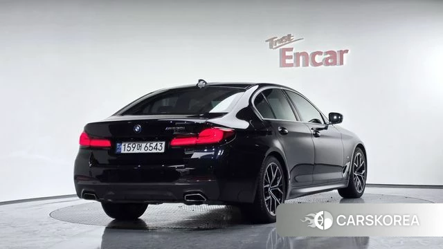 BMW 5 Series (G30) id 3807396 из Кореи 12