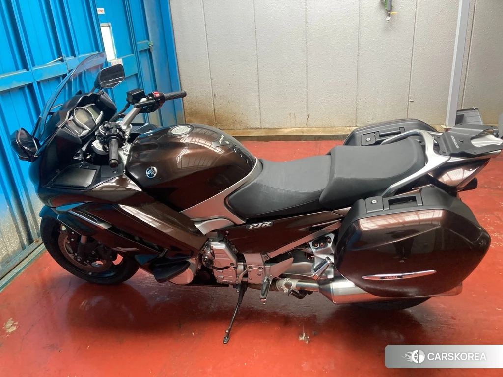 Проданный Yamaha FJR 1300 2014 из Японии, фото 2