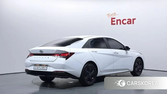 Hyundai Avante Hybrid (CN7) id 4630894 из Кореи 12