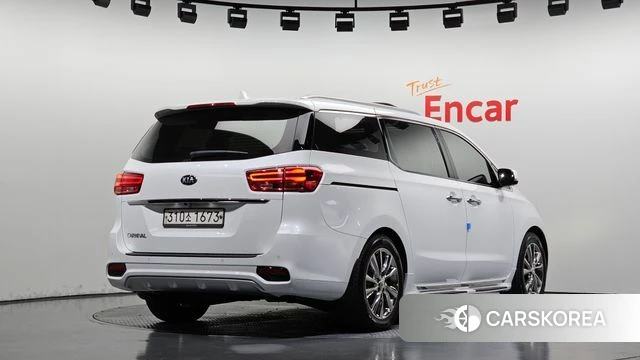 Kia The New Carnival id 4923570 из Кореи 12
