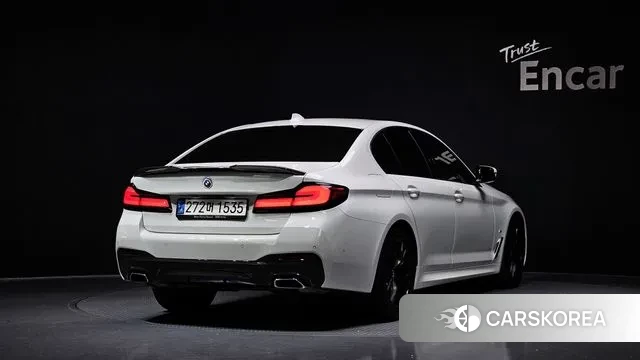 BMW 5 Series (G30) id 3043431 из Кореи 12