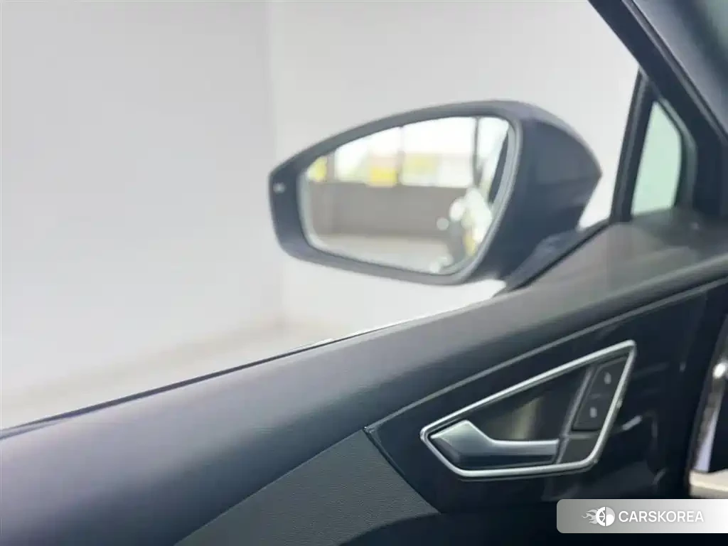Audi Q4 e-tron id 4664599 из Китая 10