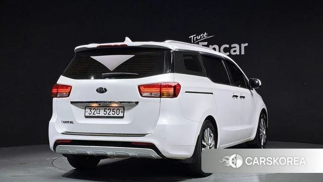 Kia All New Carnival id 4295102 из Кореи 12