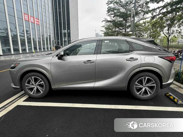 Lexus RX 2024 Серебристо-серый из Китая, фото 4