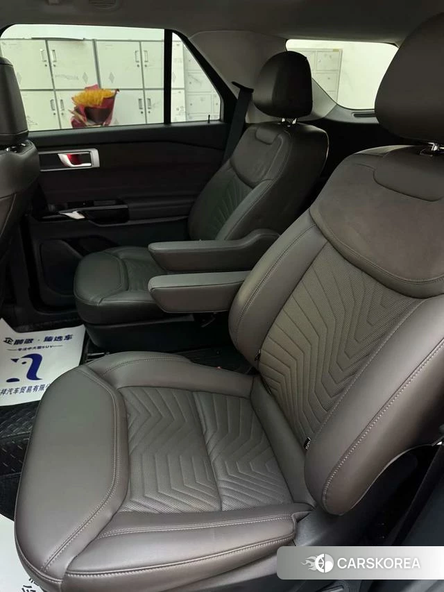 Ford Explorer id 4380663 из Китая 12