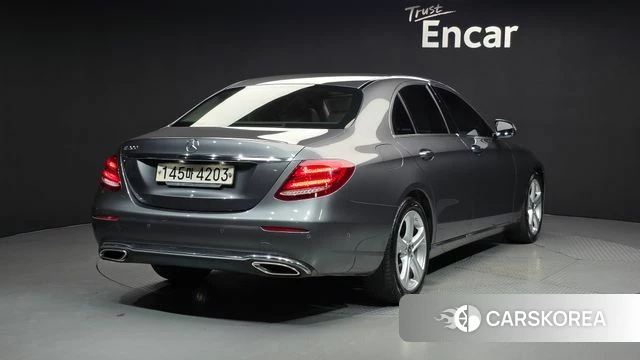 Mercedes-Benz E-Class W213 id 4536608 из Кореи 12