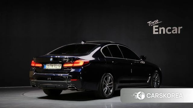 BMW 5 Series (G30) id 3865715 из Кореи 12