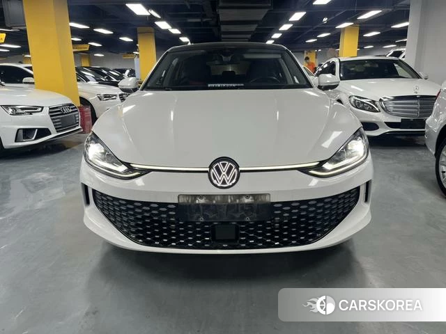 Volkswagen Lingdu 2023 Белый из Китая, фото 2