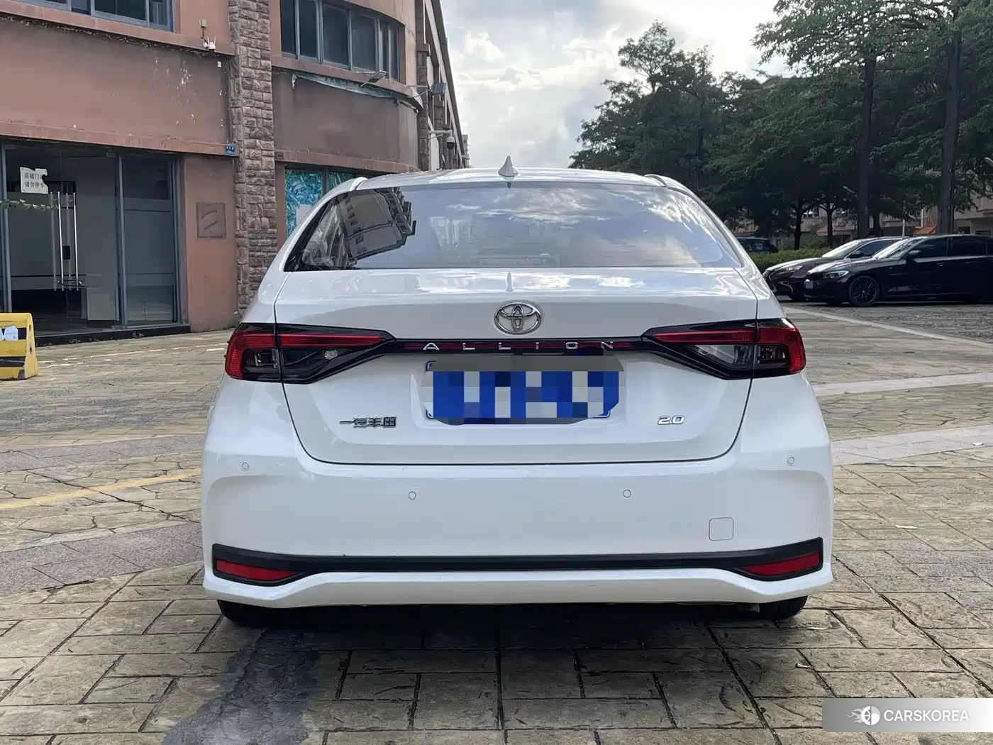 Toyota Allion 2023 Белый из Китая, фото 2