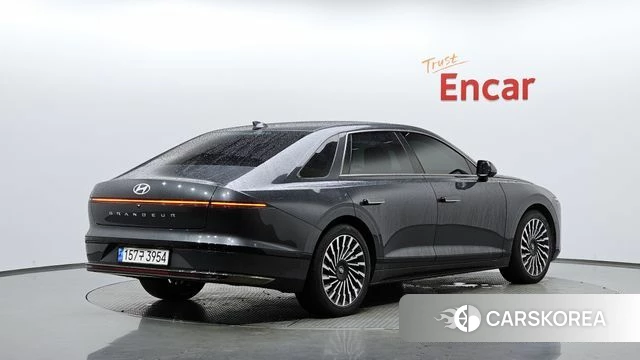 Hyundai Grandeur (GN7) id 4349626 из Кореи 12