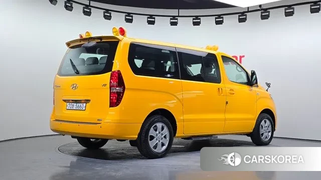 Hyundai The New Grand Starex id 3788636 из Кореи 11