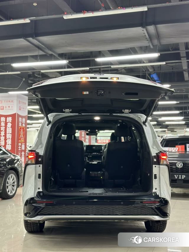 Toyota Grevia id 4208024 из Китая 12