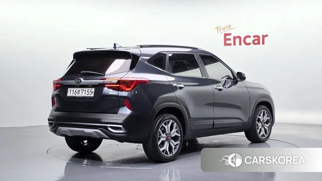 Kia Seltos id 4389945 из Кореи 12