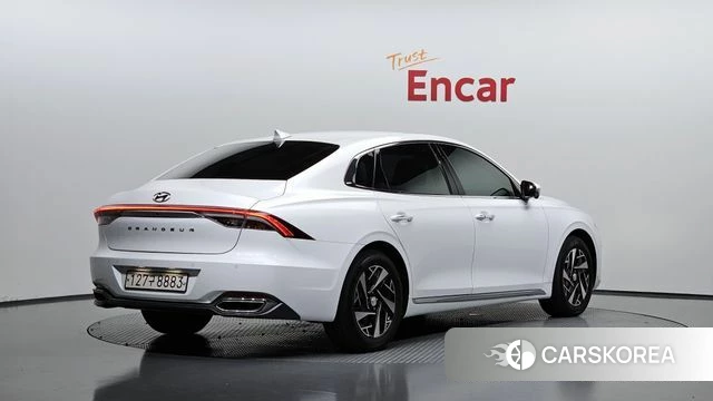 Hyundai The New Grandeur IG Hybrid id 4383299 из Кореи 12