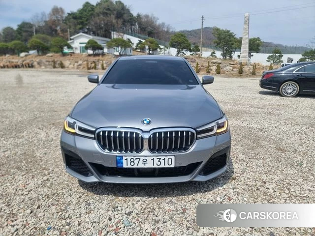 BMW 5 Series (G30) 2023 Серый из Кореи, фото 6