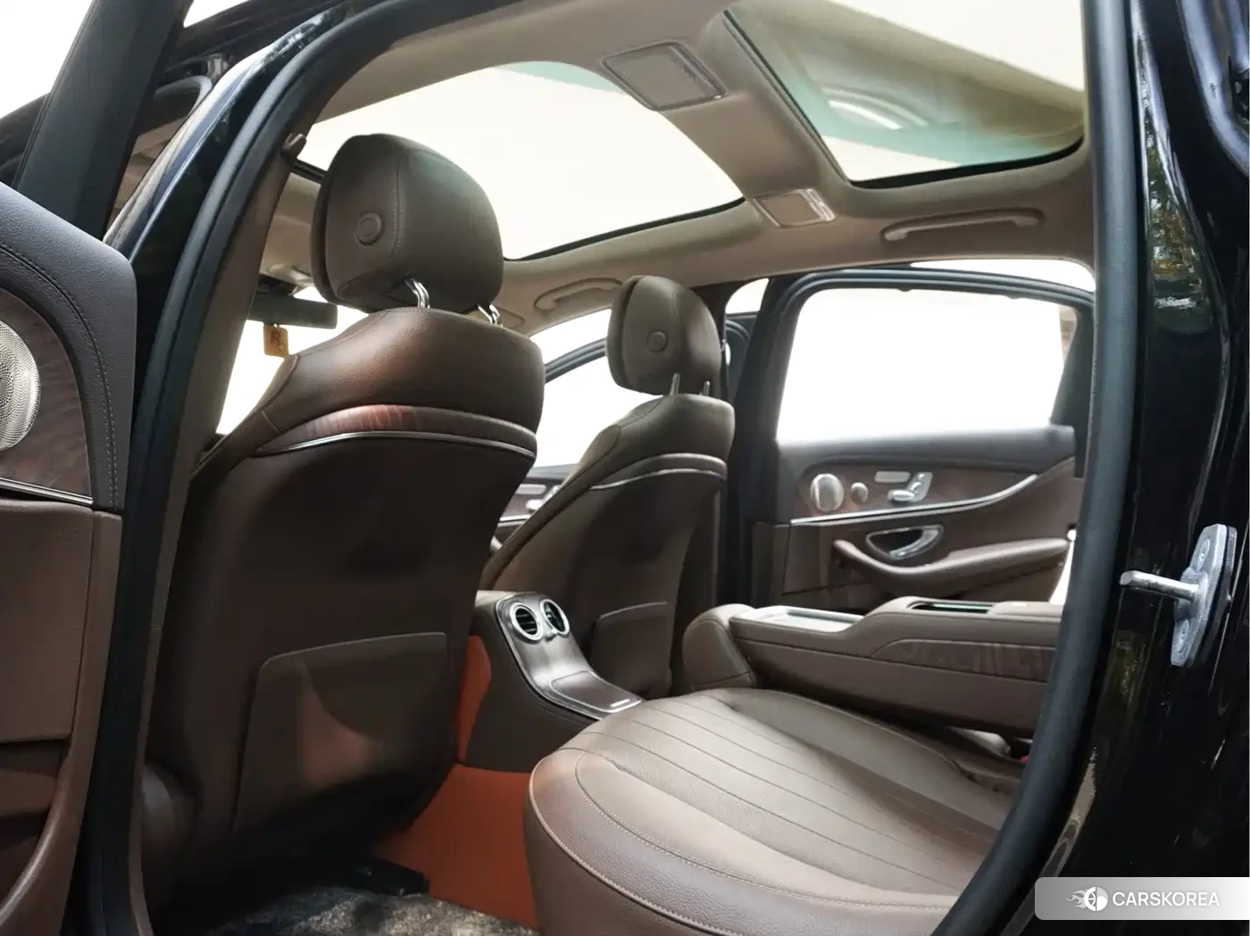 Mercedes-Benz E-Class id 4669471 из Китая 12