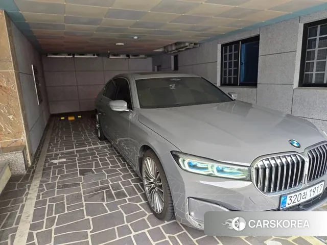 BMW 7 Series (G11) 2020 Цвет тростника из Кореи, фото 5