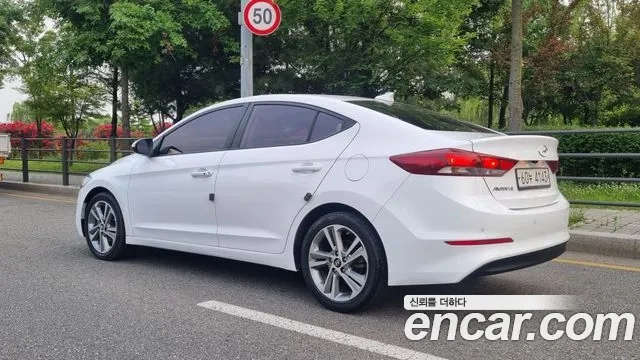 Hyundai Avante AD id 2928515 из Кореи 11