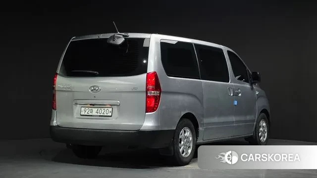 Hyundai The New Grand Starex id 3754290 из Кореи 12