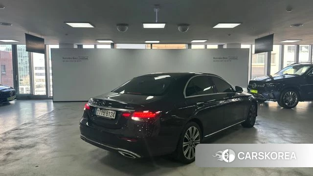 Mercedes-Benz E-Class W213 id 3891879 из Кореи 9