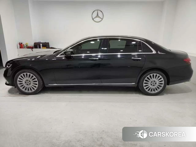 Mercedes-Benz E-class id 4238150 из Китая 12