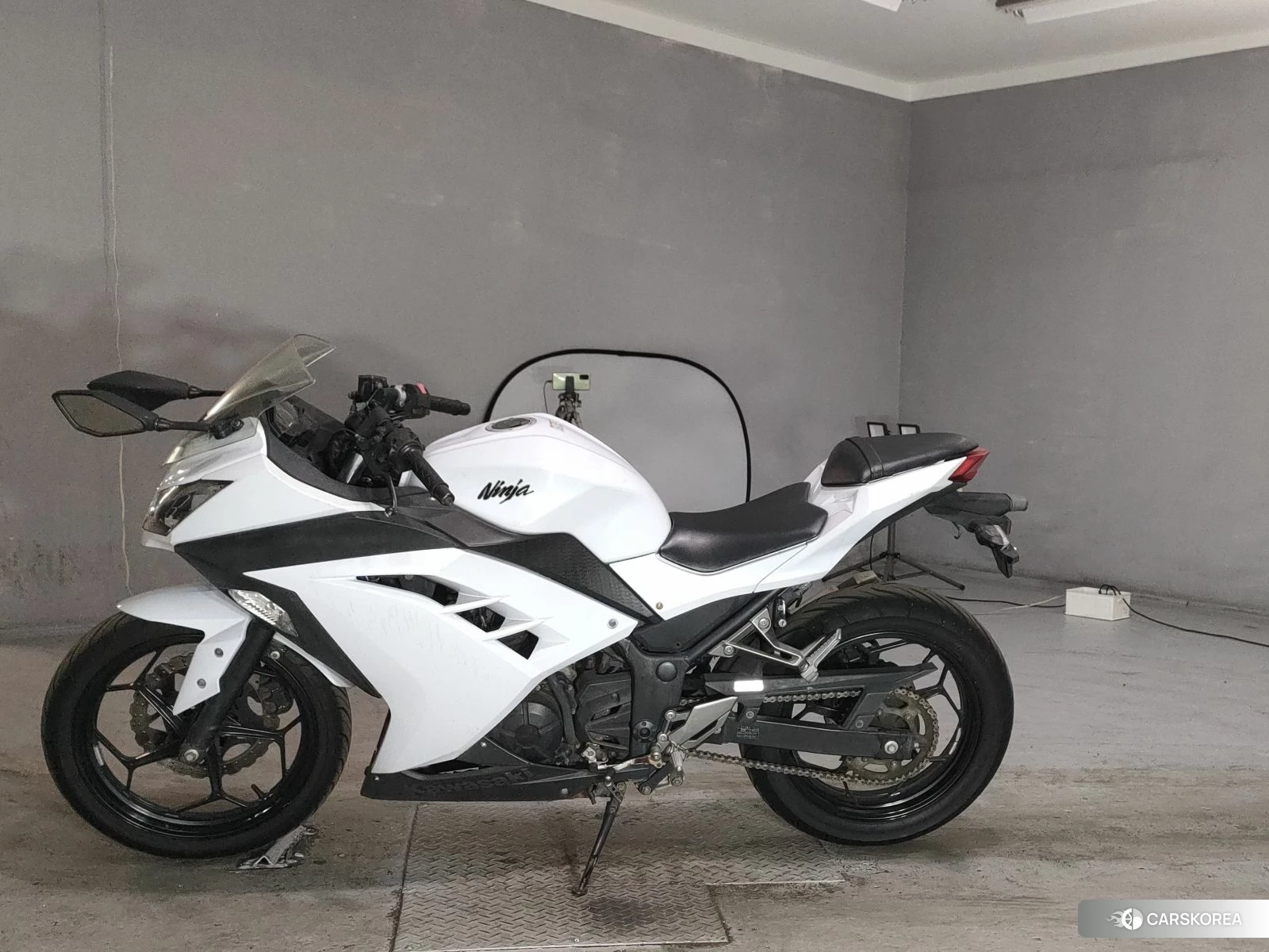 Проданный Kawasaki NINJA 250 2013 из Японии