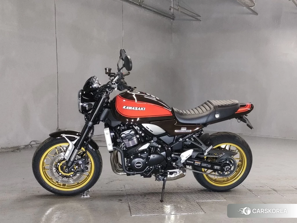 Проданный Kawasaki Z900RS 2022 из Японии, фото 2