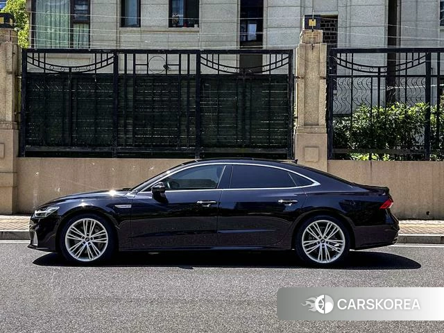 Audi A7L id 4341738 из Китая 11