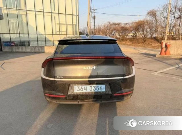 Kia EV6 2024 Серый из Кореи, фото 2