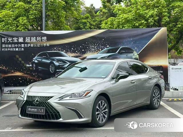 Lexus ES 2022 Серебристо-серый из Китая, фото 6