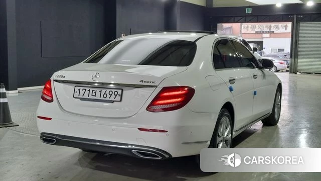 Mercedes-Benz E-Class W213 id 3936550 из Кореи 10