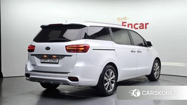 Kia The New Carnival id 4285981 из Кореи 12