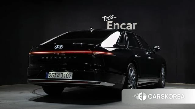 Hyundai Grandeur (GN7) id 3914926 из Кореи 12