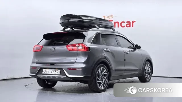 Kia Niro id 3150436 из Кореи 12