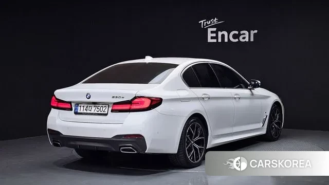 BMW 5 Series (G30) id 3708131 из Кореи 12