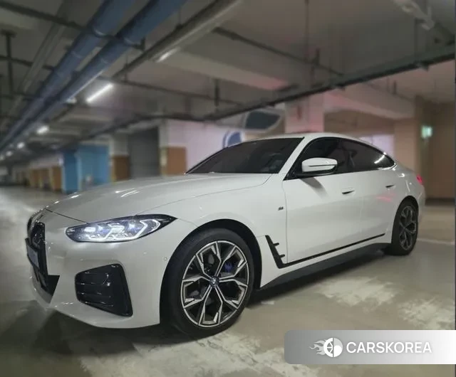 BMW i4 2023 Белый из Кореи, фото 2