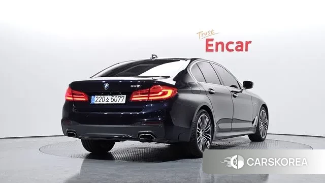 BMW 5 Series (G30) id 3391699 из Кореи 12