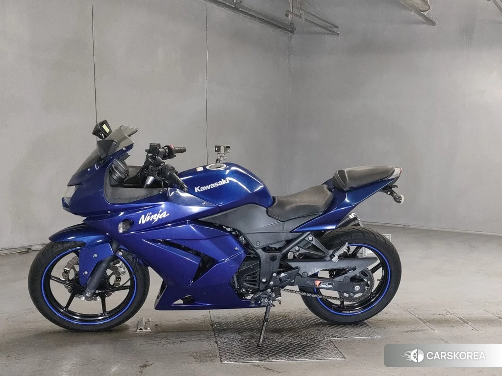 Проданный Kawasaki NINJA 250R id 4163970 из Японии