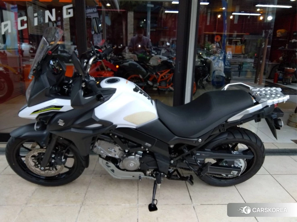 Проданный Suzuki V-STROM 650 DL650 ABS 2018 из Японии, фото 2