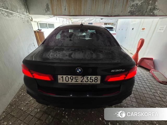 BMW 5 Series (G30) id 4688626 из Кореи 8