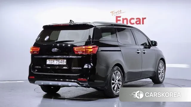 Kia The New Carnival id 3351186 из Кореи 12