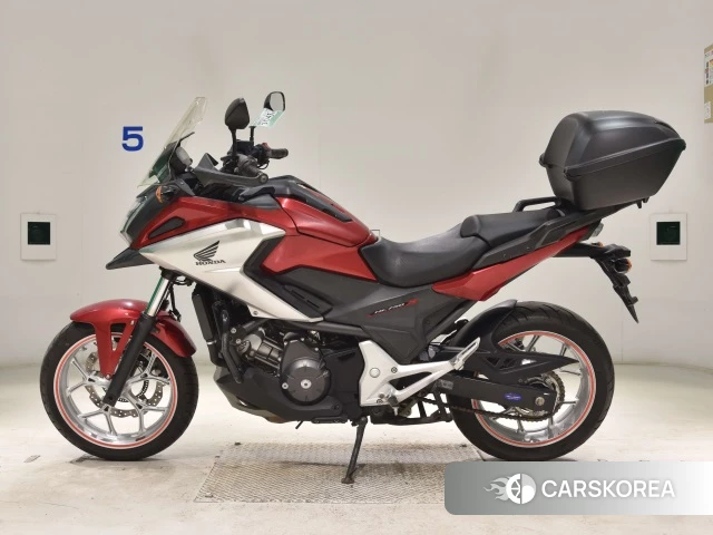 Проданный Honda NC750X DCT 2017 из Японии