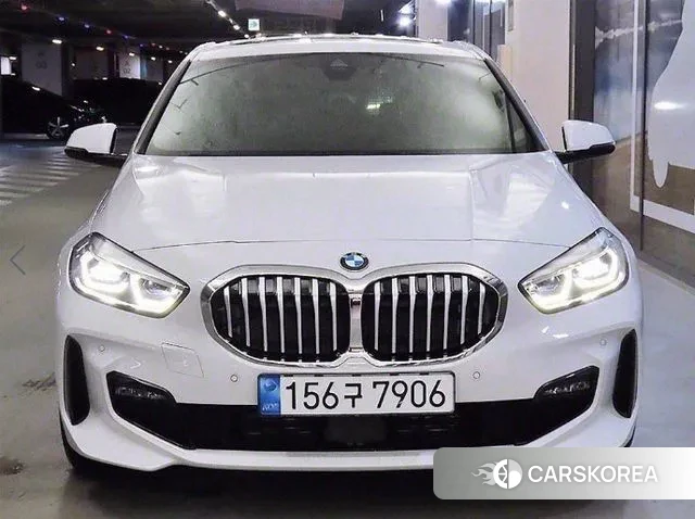 BMW 1 Series (F40) 2023 Белый из Кореи, фото 2