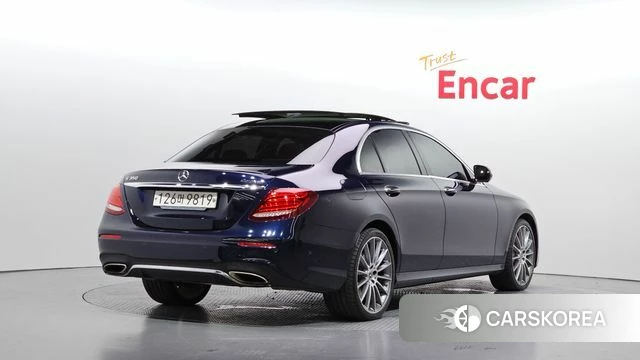 Mercedes-Benz E-Class W213 id 4759828 из Кореи 12