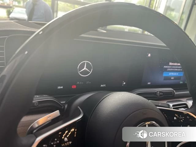 Mercedes-Benz GLS 2024 Черный из Китая, фото 4