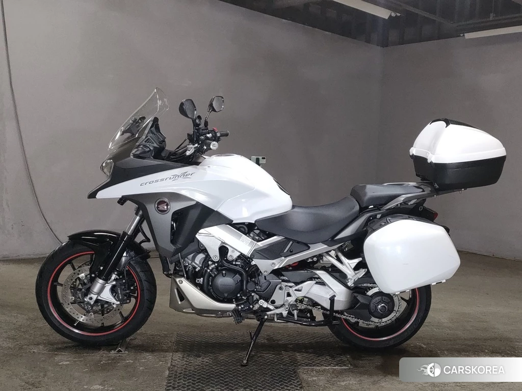 Проданный Honda VFR800X 2015 из Японии