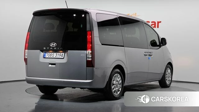 Hyundai Staria id 4892871 из Кореи 12