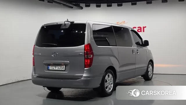 Hyundai The New Grand Starex id 3464742 из Кореи 12